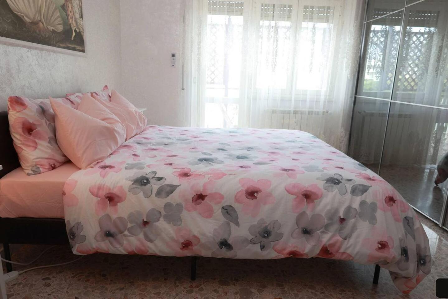 La Casa Di Daniela Apartment Lido di Ostia Bagian luar foto